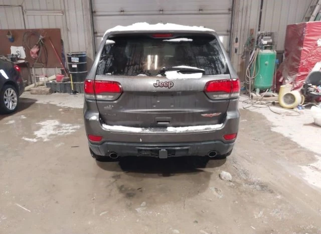 Jeep Grand cherokee Trailhawk* HEMI* AWD* 8ZF* Панорама* Подгрев* Кмае, снимка 4 - Автомобили и джипове - 49370762