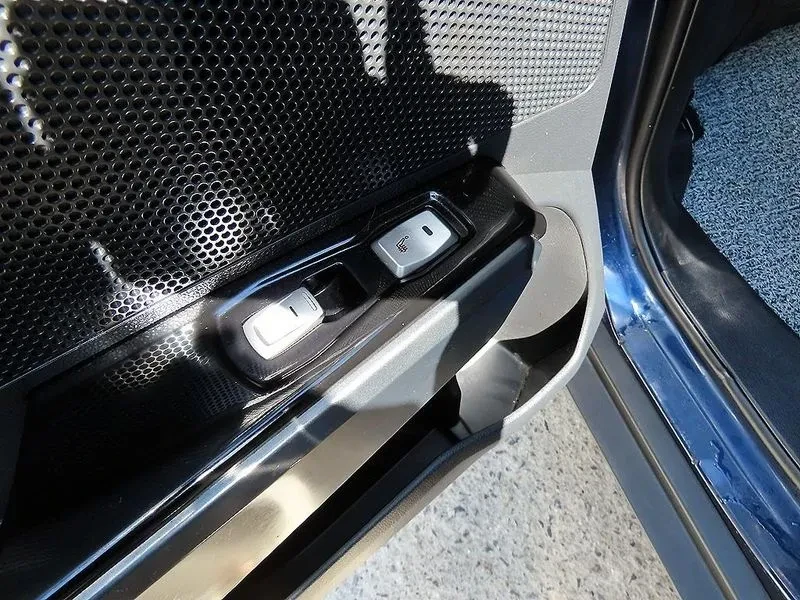 SsangYong XLV Tivoli Air Diesel Ix 2Wd | Mobile.bg � ����������� 17