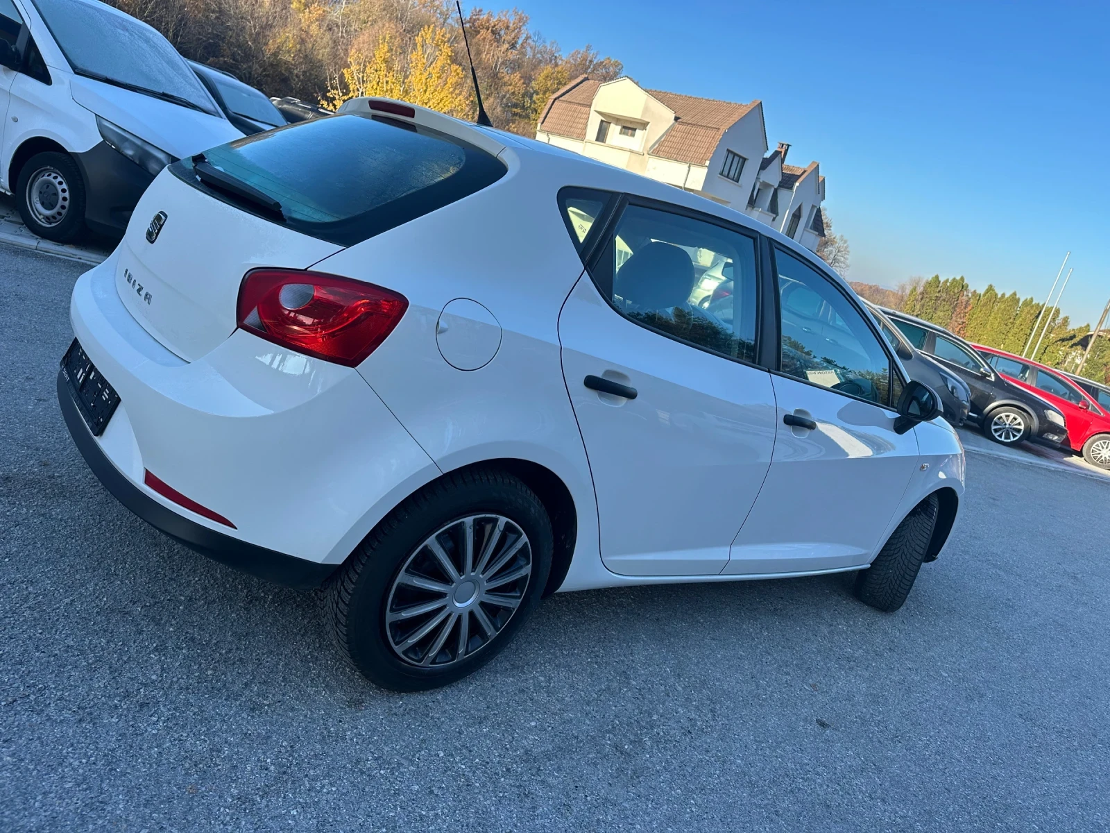 Seat Ibiza 1.2KLIMA* REALNI* KM  - изображение 6