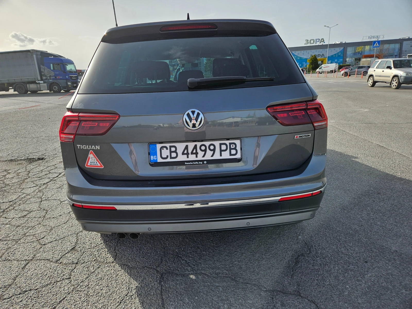 VW Tiguan Highline 2.0 TDI 4MOTION - изображение 2