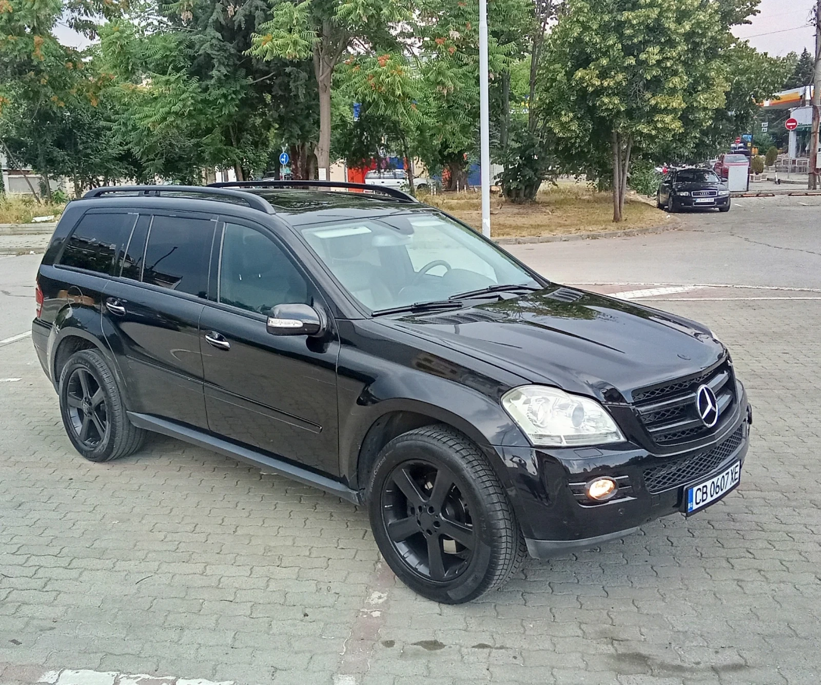 Mercedes-Benz GL 320 Black Edition - изображение 4