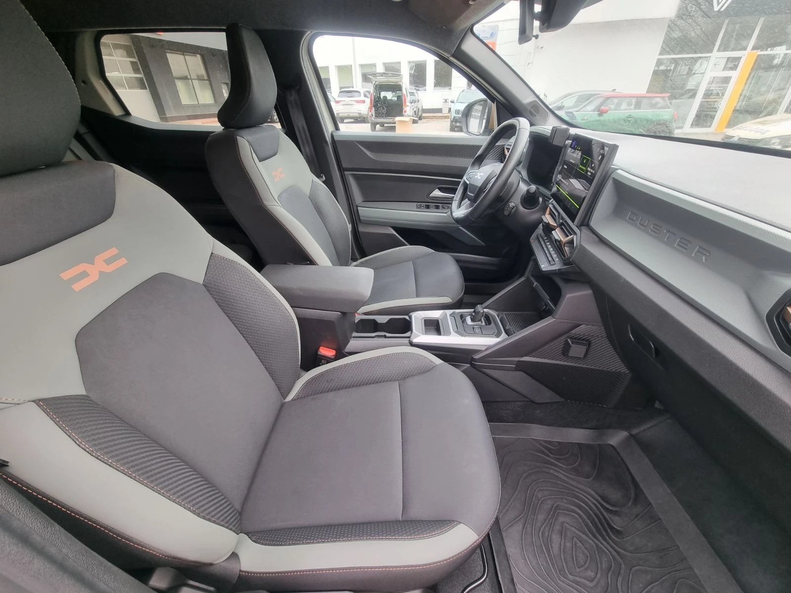 Dacia Duster Extreme HYBRID 140 | Mobile.bg � ����������� 13