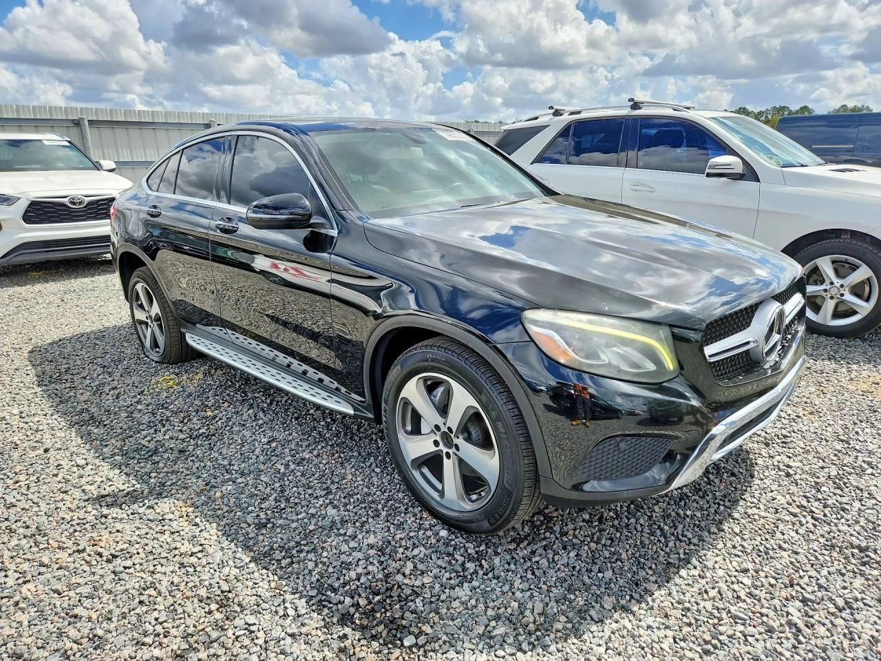 Mercedes-Benz GLC 300, снимка 4 - Автомобили и джипове - 54056958