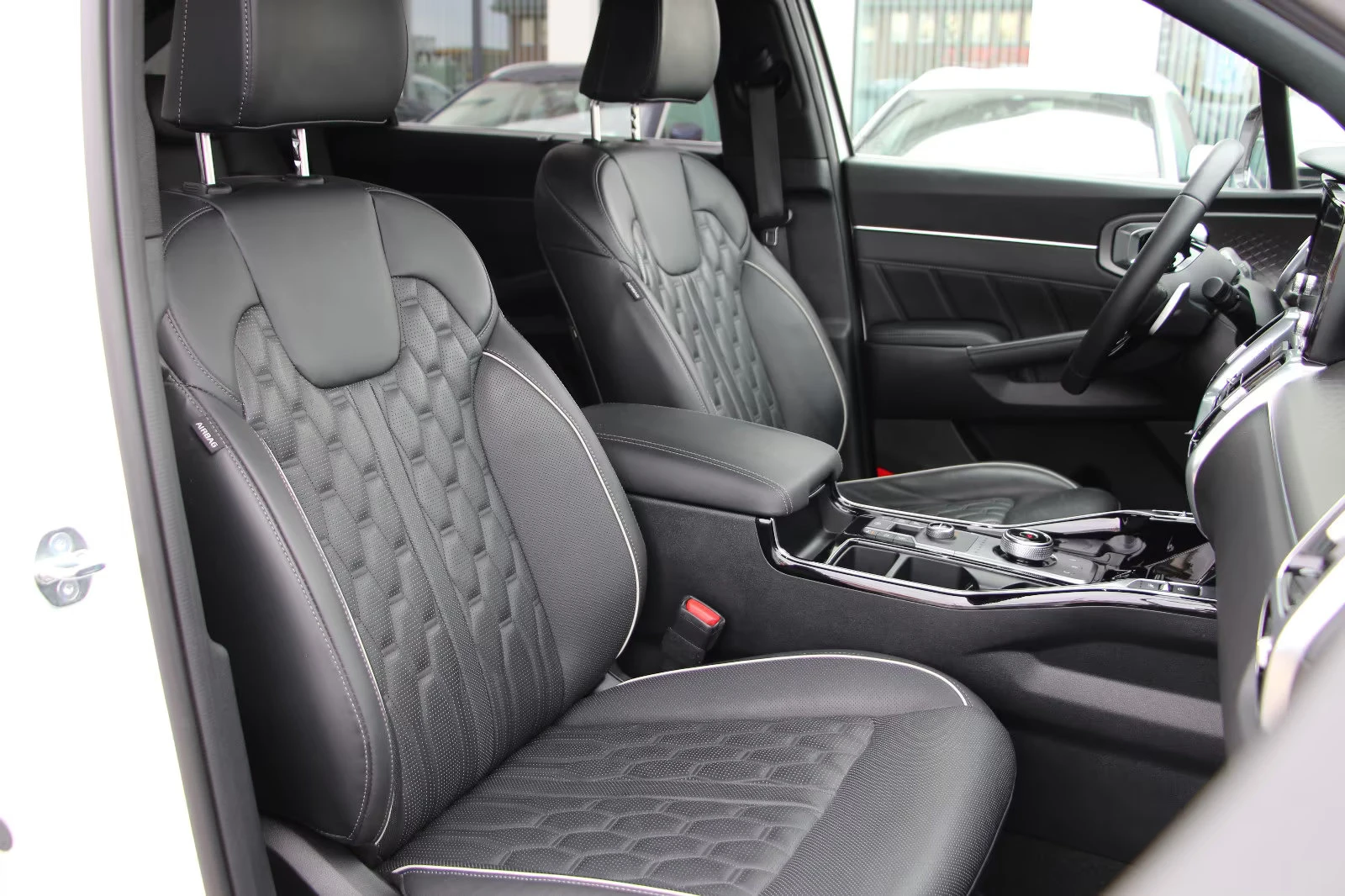 Kia Sorento PLATINUM/193HP/4X4/360/LED/ACC/HUD/BOSE/MEMO/263z, снимка 13 - Автомобили и джипове - 54081706