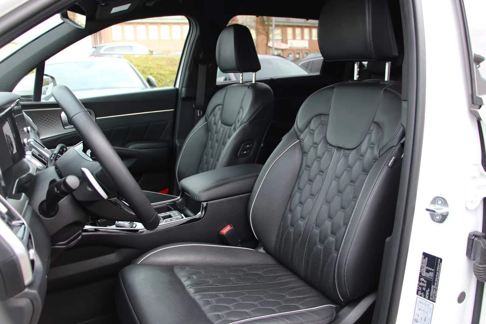 Kia Sorento PLATINUM/193HP/4X4/360/LED/ACC/HUD/BOSE/MEMO/263z, снимка 12 - Автомобили и джипове - 54081706