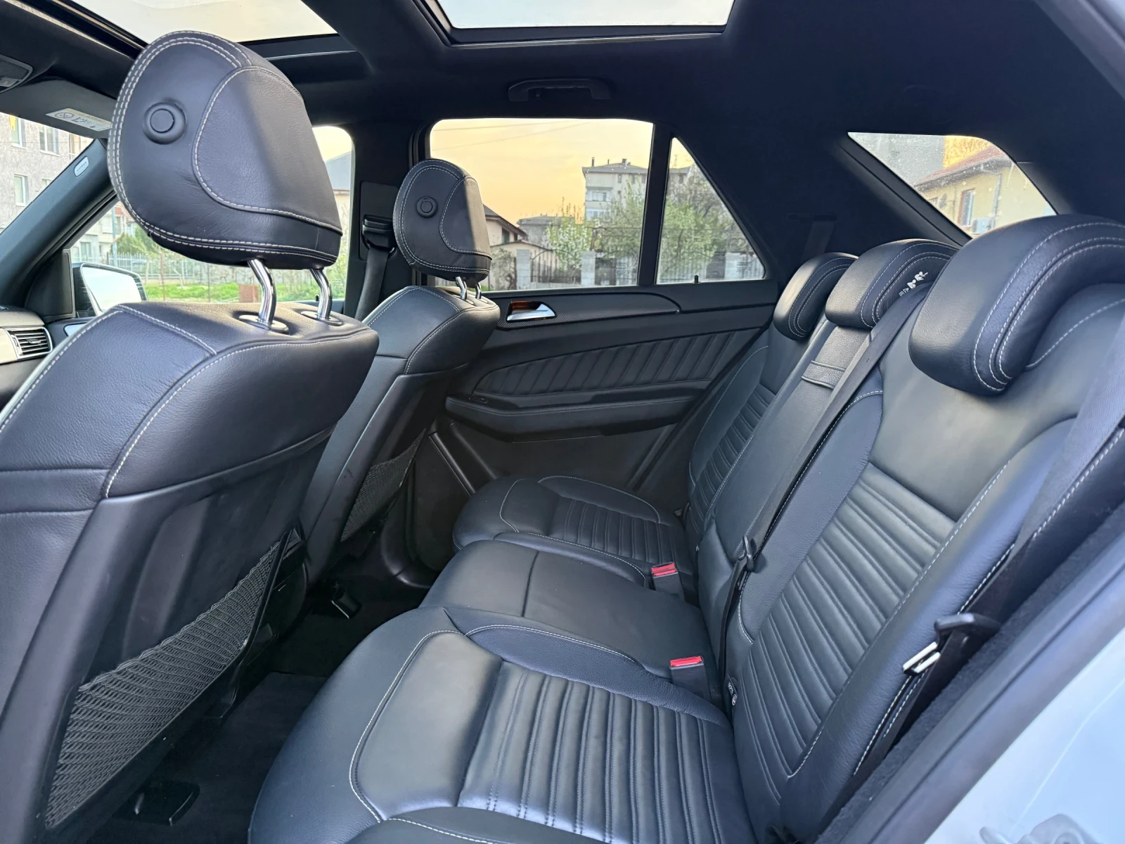 Mercedes-Benz GLE 350 AMG* 360* ПРУЖИНИ* ПАНОРАМА* ЛИЗИНГ, снимка 15 - Автомобили и джипове - 54203806