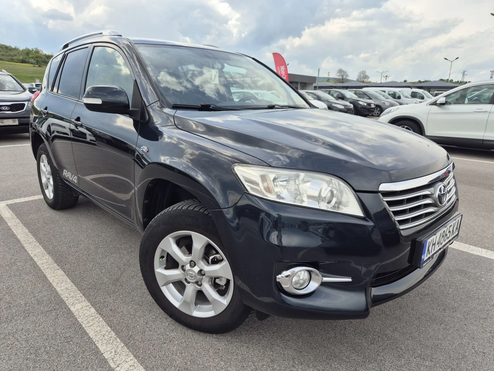 Toyota Rav4 2, 2 D-4D 150hp топ състояние, снимка 3 - Автомобили и джипове - 54378840