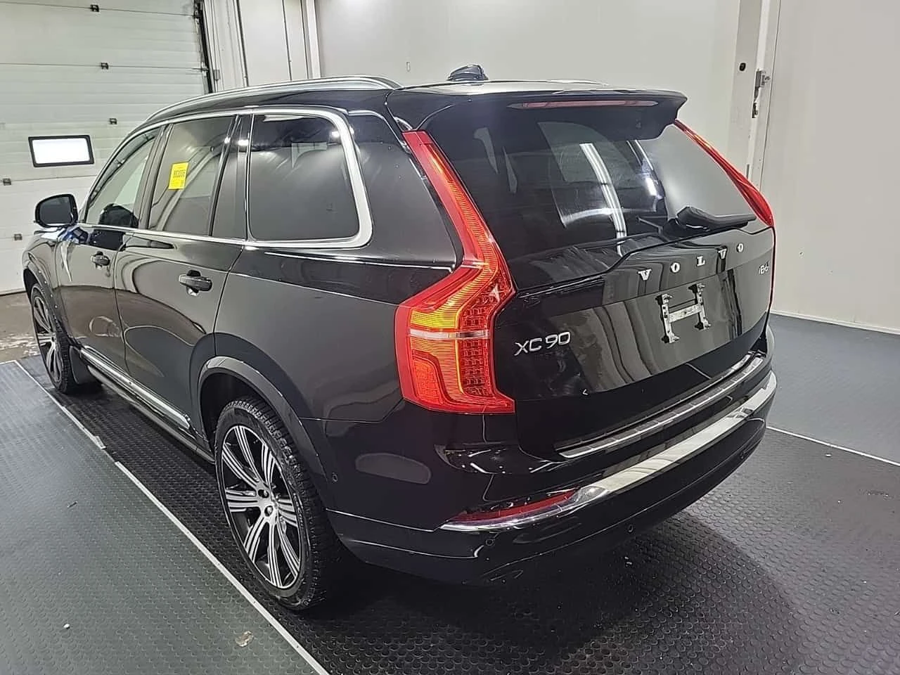 Volvo Xc90 ULTIMATE BRIGHT THEME| 360| ОБДУХВАНЕ| CARFAX, снимка 5 - Автомобили и джипове - 54784203