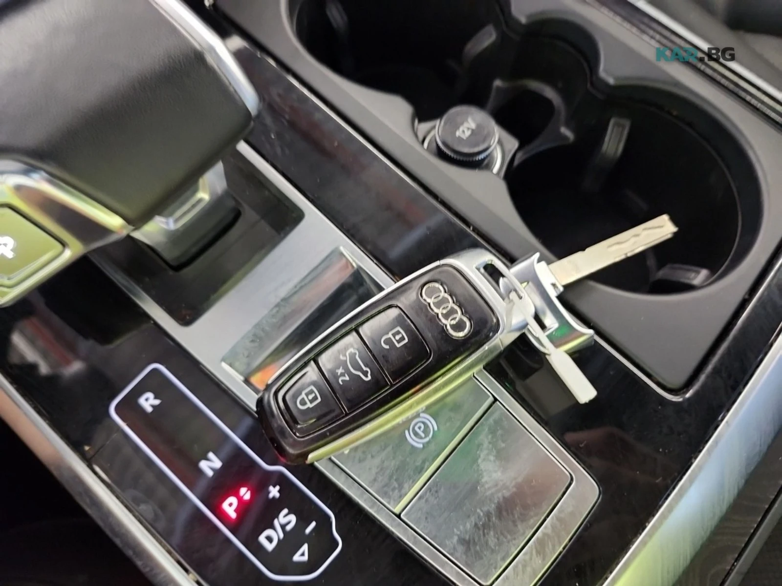 Audi Q7 TECHNIK * AвтоКредит * (ЦЕНА ДО БГ), снимка 17 - Автомобили и джипове - 54825931