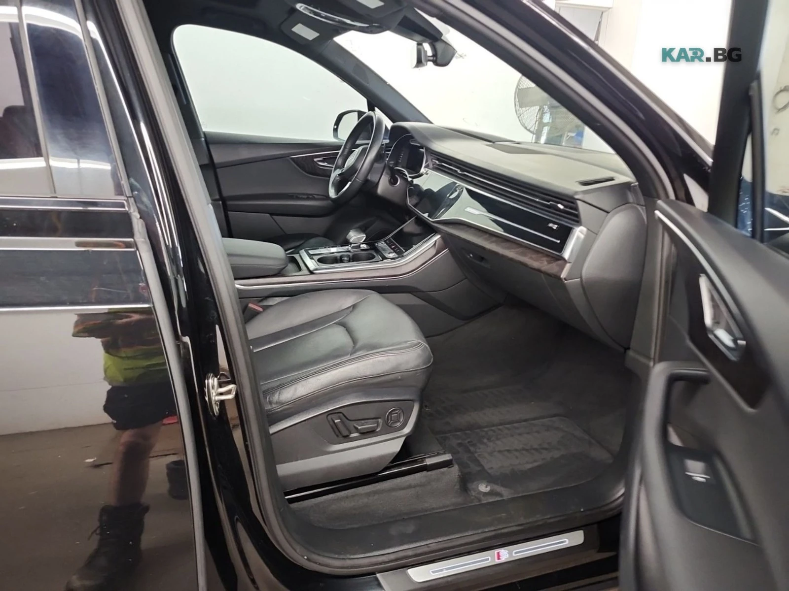 Audi Q7 TECHNIK * AвтоКредит * (ЦЕНА ДО БГ), снимка 14 - Автомобили и джипове - 54825931