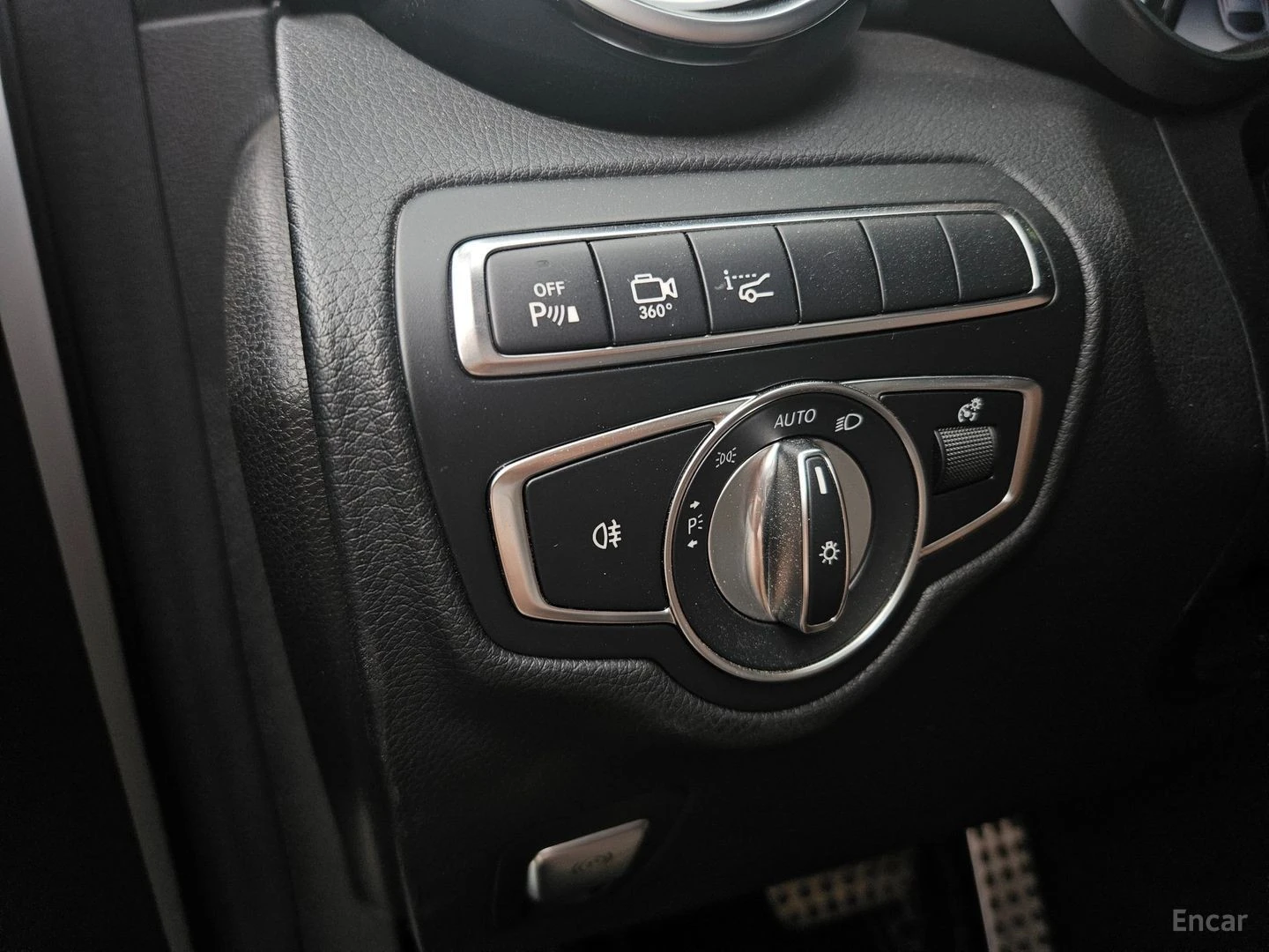 Mercedes-Benz GLC 43 AMG 4MATIC COUPE* HUD* КОЖА* ПАНО* НАВИ, снимка 16 - Автомобили и джипове - 55421768