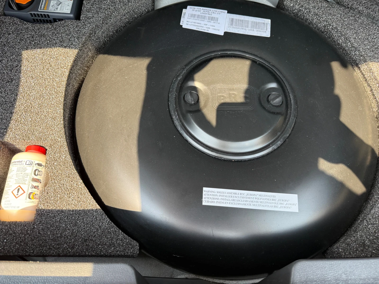 Nissan Juke 1.6 Фабрична ГАЗ Face Lift , снимка 13 - Автомобили и джипове - 55705522