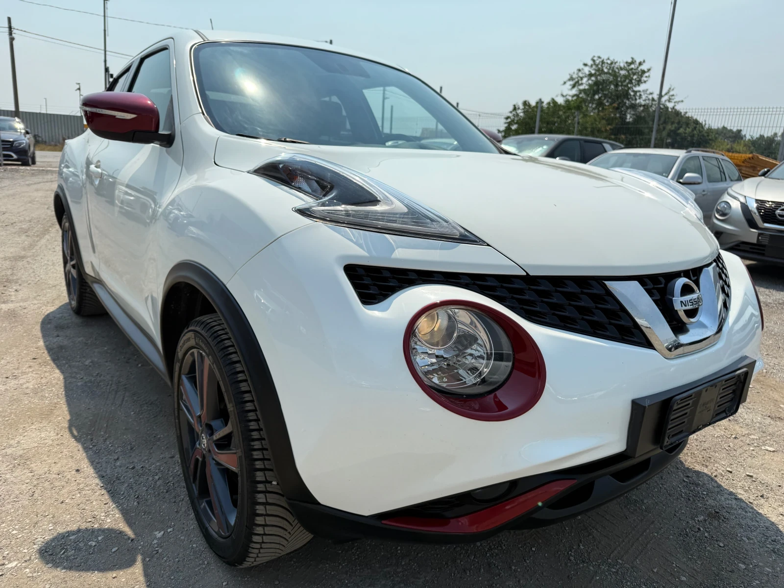 Nissan Juke 1.6 Фабрична ГАЗ Face Lift , снимка 2 - Автомобили и джипове - 55705522