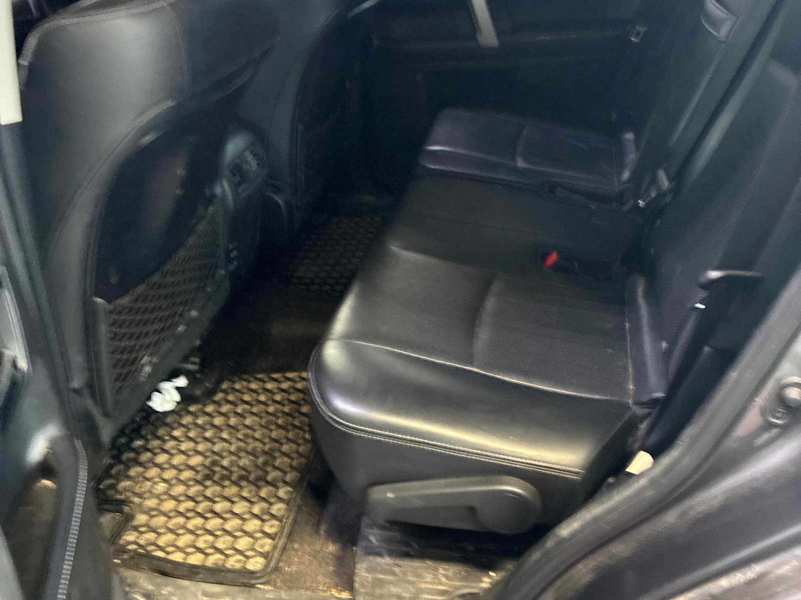 Toyota 4runner * 4WD * CARFAX * ОПЦИЯ ЗА ФИНАНСИРАНЕ , снимка 12 - Автомобили и джипове - 55899916