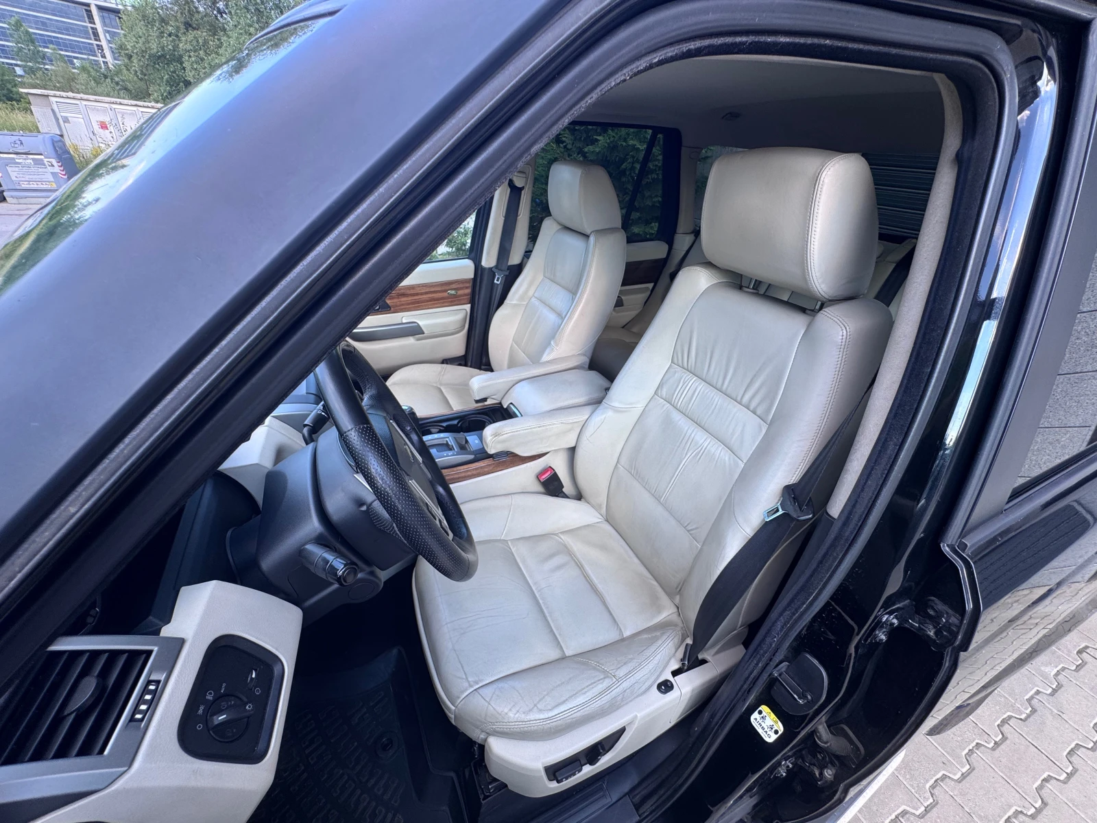 Land Rover Range Rover Sport 2.7, снимка 10 - Автомобили и джипове - 56124750