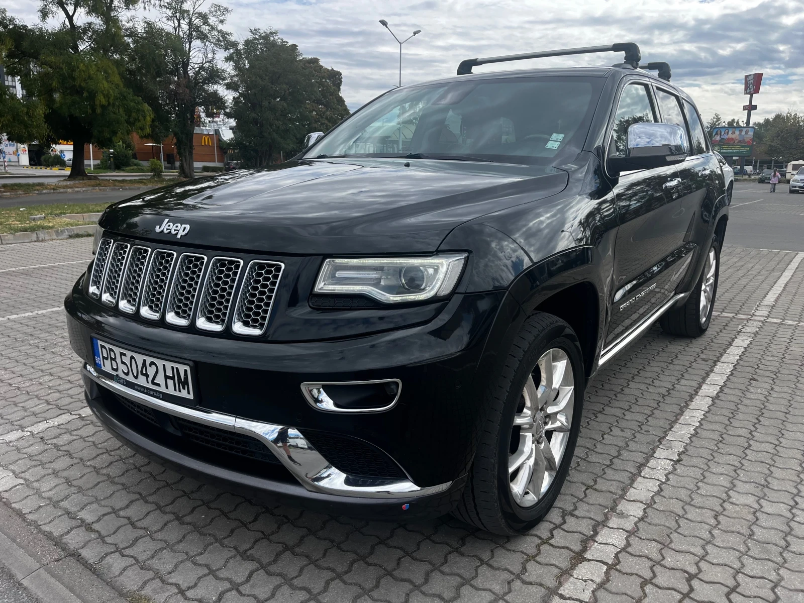 Jeep Grand cherokee SUMMIT 3.0 БЕЗУПРЕЧЕН