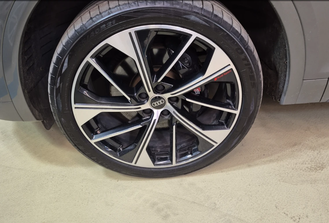 Audi SQ5, снимка 11 - Автомобили и джипове - 56536737