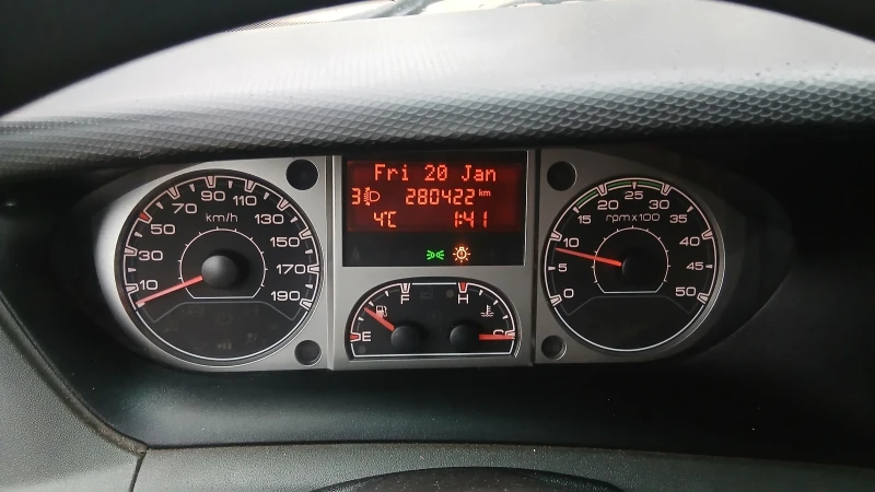 Iveco 35c13 Климатик , снимка 10 - Бусове и автобуси - 52887139