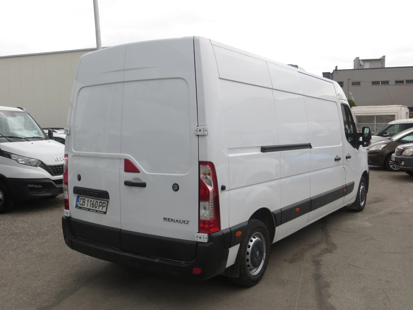 Renault Master 2.3 DCI ХЛАДИЛЕН - изображение 4