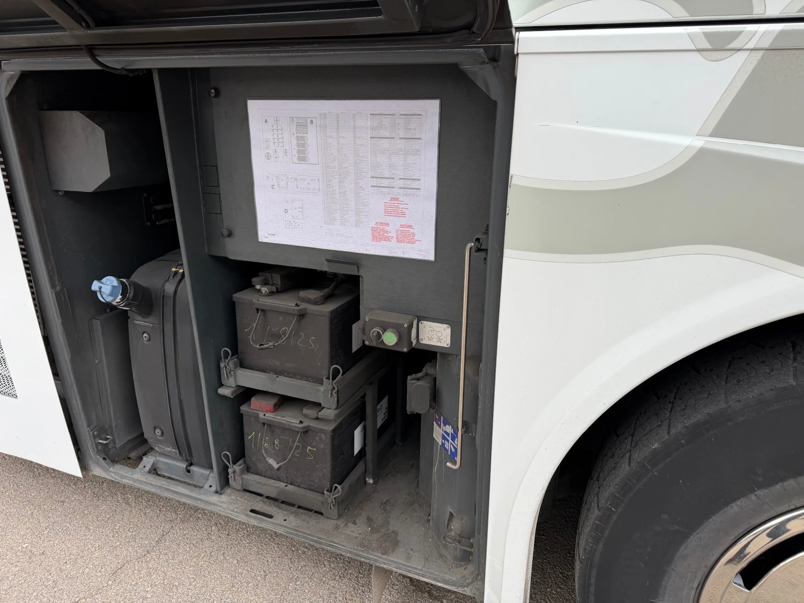 Temsa Safari 12 HD ОРИГИНАЛ КМ., снимка 14 - Бусове и автобуси - 54206241