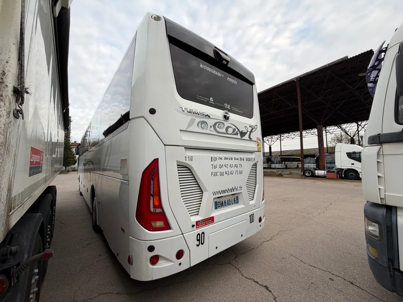 Temsa Safari 12 HD ОРИГИНАЛ КМ., снимка 2 - Бусове и автобуси - 54206241