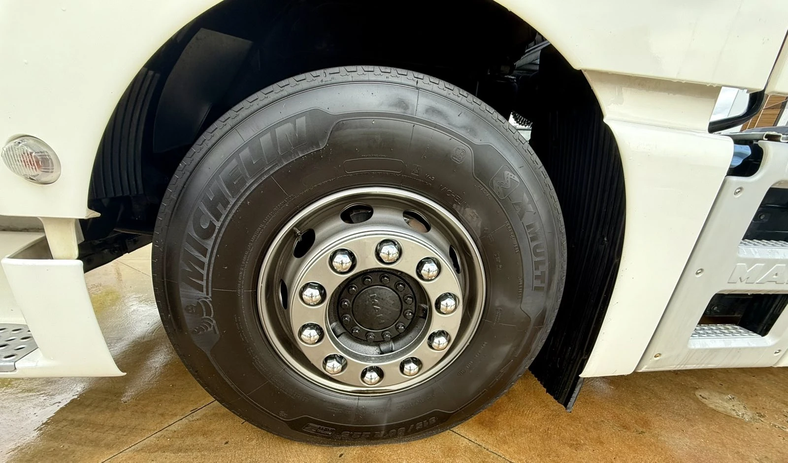 Man Tgx 18.500 285 000км!!! - изображение 9