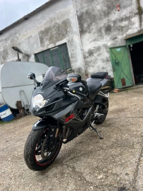 ����� �� �������� �� Suzuki Gsxr 750