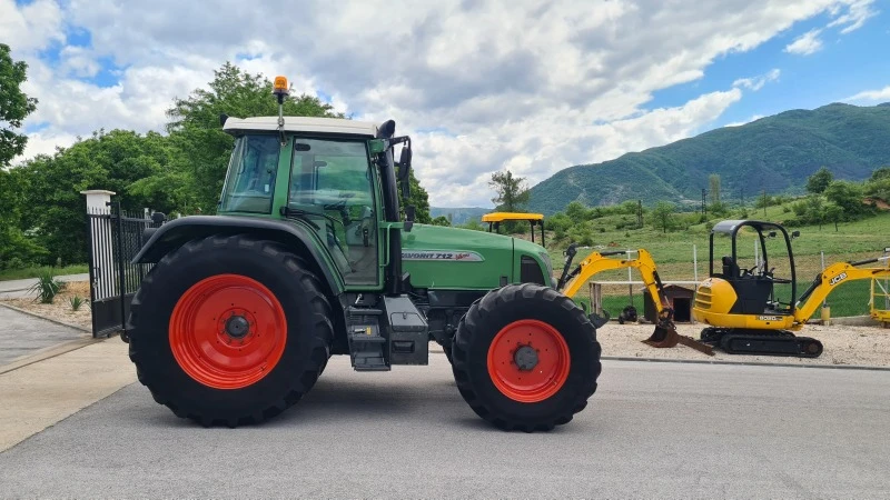 Трактор Fendt Favorit 712Vario, снимка 6 - Селскостопанска техника - 45530901