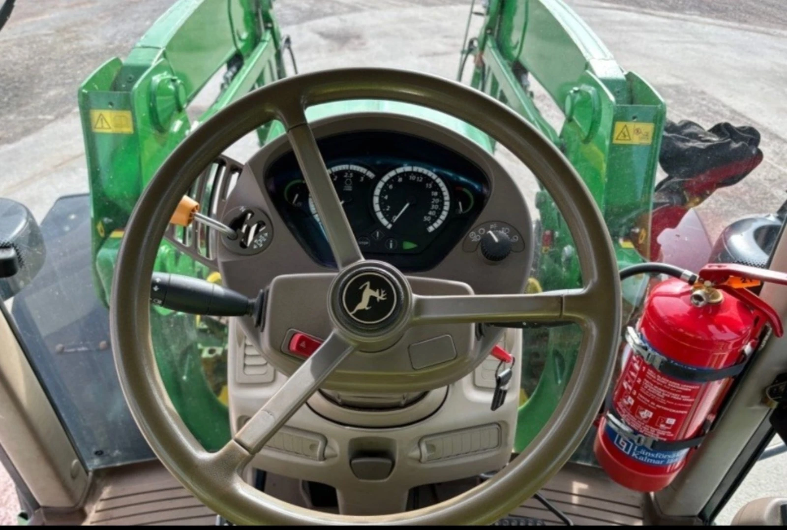 Трактор John Deere 6430 - изображение 5