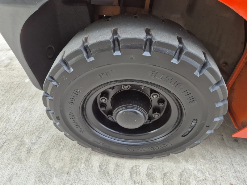 Мотокар Toyota 1.8 тона / КАТО НОВ !, снимка 12 - Индустриална техника - 49749524