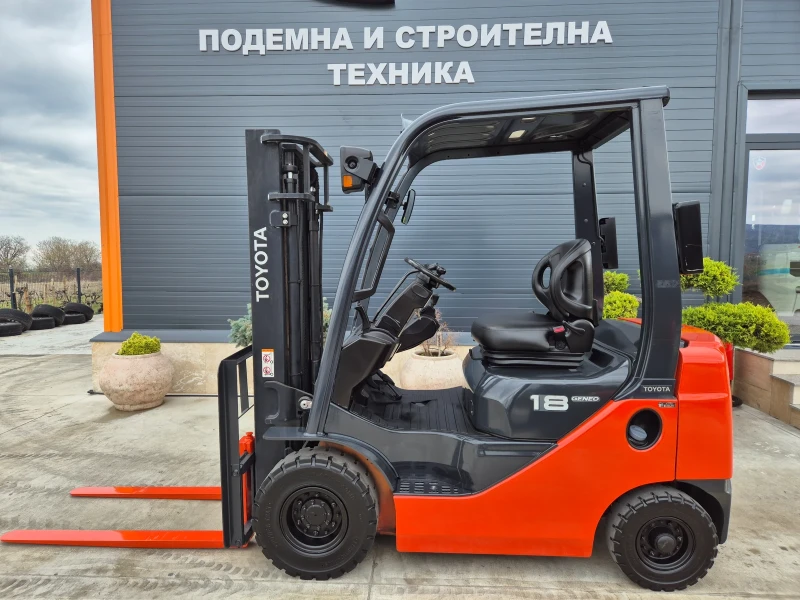 Мотокар Toyota 1.8 тона / КАТО НОВ !, снимка 2 - Индустриална техника - 49749524