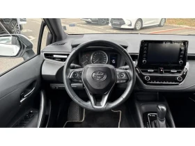 Toyota Corolla HB 1.8HSD EXECUTIVE, снимка 9