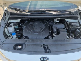 Kia Carnival 3.3L V6/LPG НАЛИЧНА, снимка 13