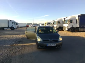 Toyota Corolla verso 1.8газ, снимка 6