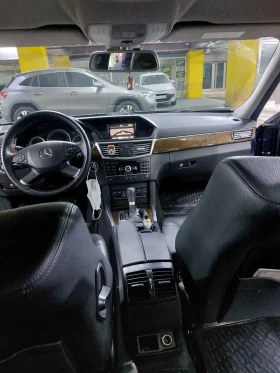 Mercedes-Benz E 200 - 13000 лв. / 6646.79 € - 42716366 9
