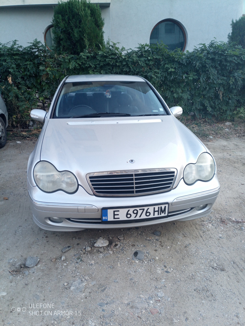 Mercedes-Benz C 240 2.6 РЕГИСТРИРАНА, снимка 6 - Автомобили и джипове - 46324459