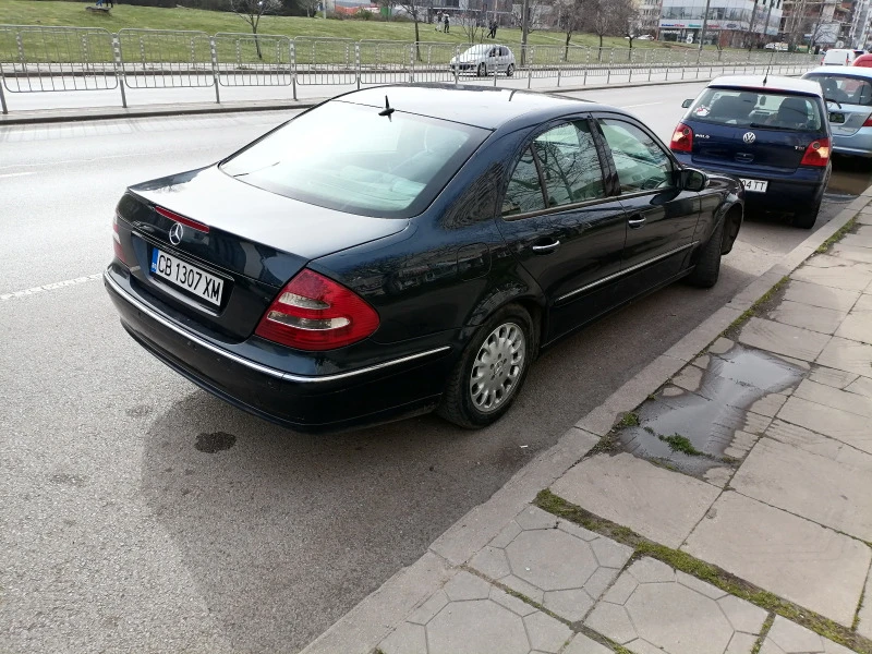 Mercedes-Benz E 270, снимка 2 - Автомобили и джипове - 47466362