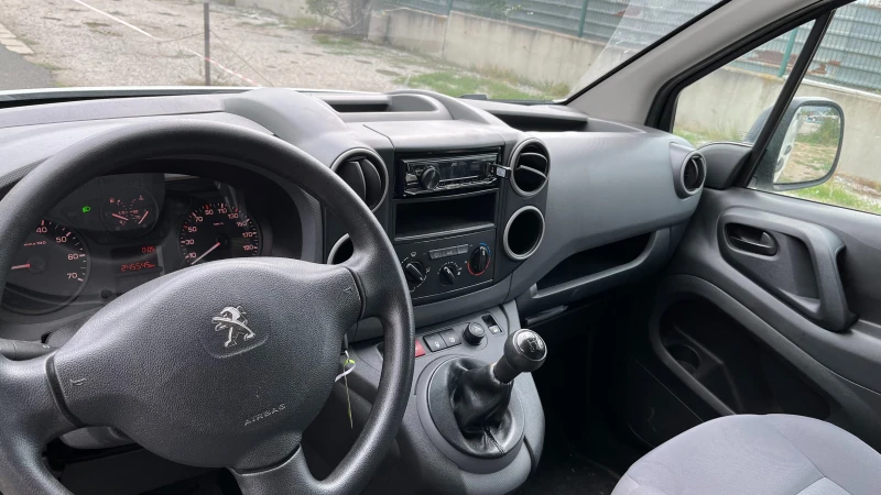 Peugeot Partner 1.6HDI, снимка 8 - Автомобили и джипове - 48280039