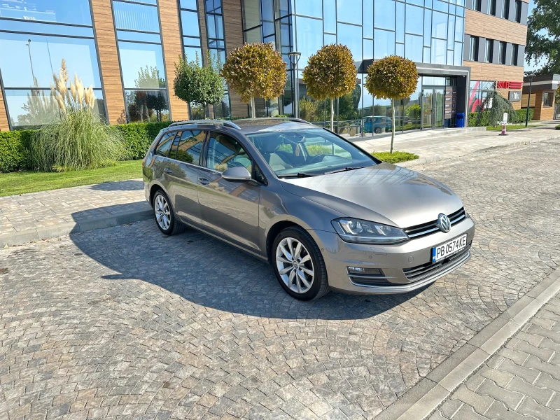 VW Golf Highline , снимка 1 - Автомобили и джипове - 47409939