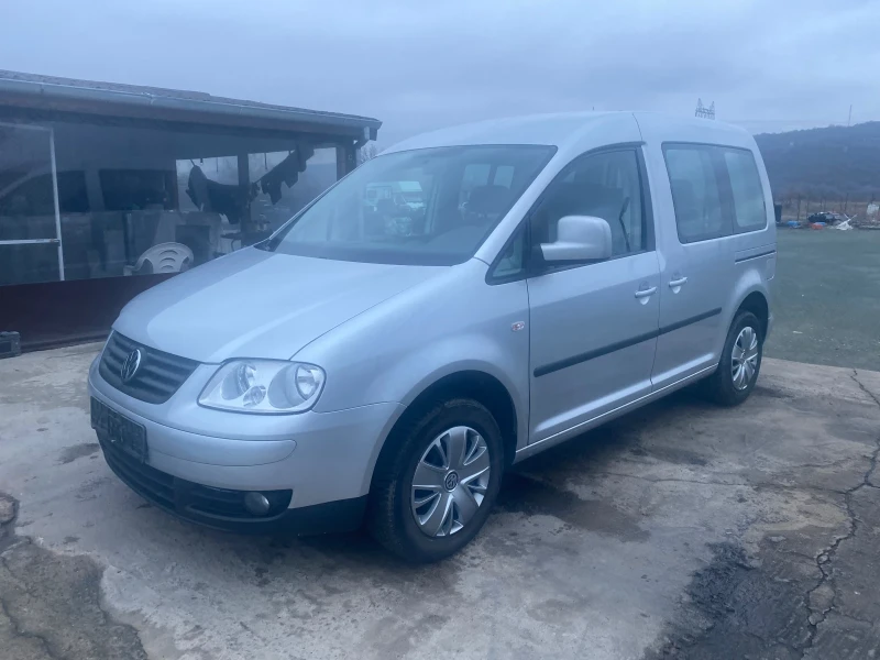 VW Caddy 1.6 Family, снимка 3 - Автомобили и джипове - 48448822