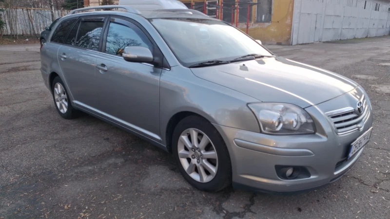 Toyota Avensis 2.0 D4D, снимка 3 - Автомобили и джипове - 48517871