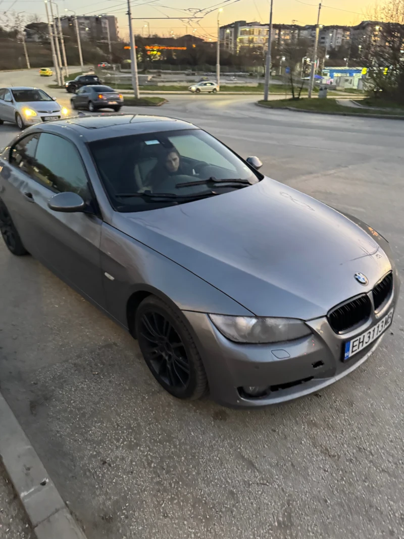 BMW 330 Xi, снимка 2 - Автомобили и джипове - 49565522