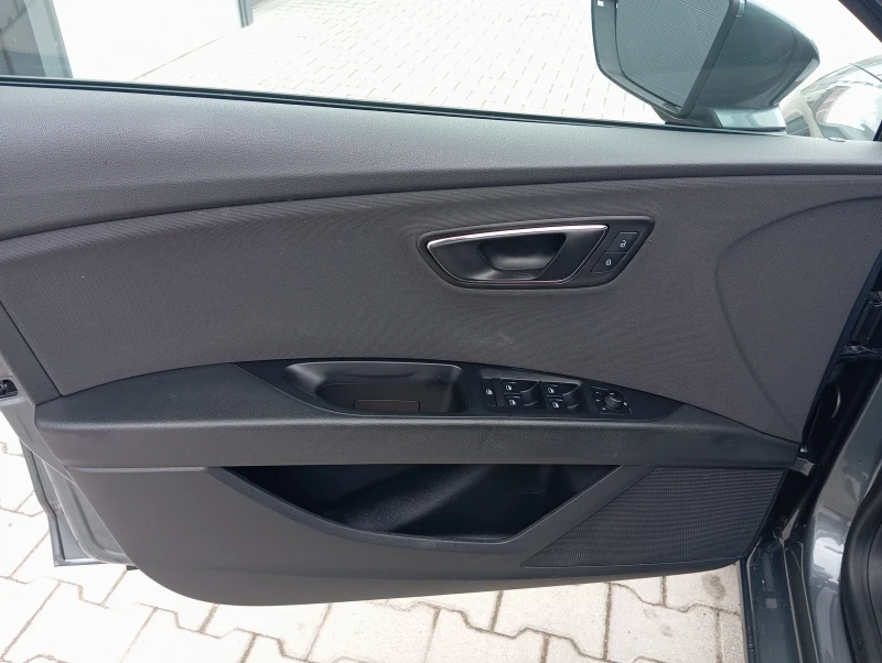 Seat Leon 1.4 TGI ЛИЗИНГ , снимка 8 - Автомобили и джипове - 49652444