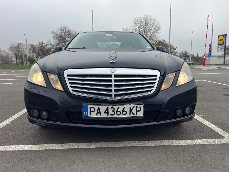 Mercedes-Benz E 200, снимка 2 - Автомобили и джипове - 52588365