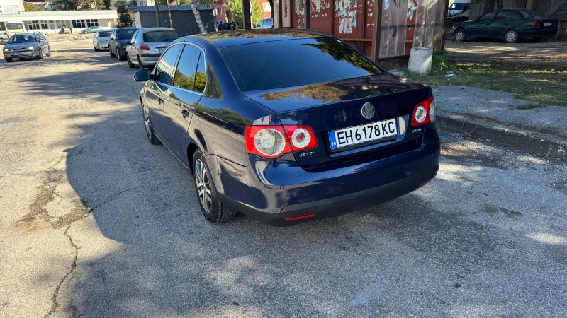 VW Jetta 2.0 tdi 140kc TOP, снимка 5 - Автомобили и джипове - 52531395