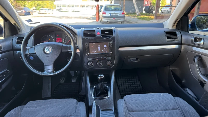VW Jetta 2.0 tdi 140kc TOP, снимка 7 - Автомобили и джипове - 52531395