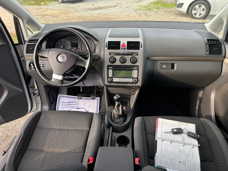 VW Touran 2008+ 1.9TDI+ 105+ ФЕЙС+ 7места+ 6 ск+ С. ИСТОРИЯ, снимка 13 - Автомобили и джипове - 52310293
