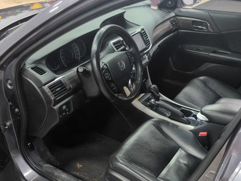 Honda Accord * Touring * CARFAX * БЕЗ ПЪРВОНАЧАЛНА ВНОСКА, снимка 5 - Автомобили и джипове - 52950790