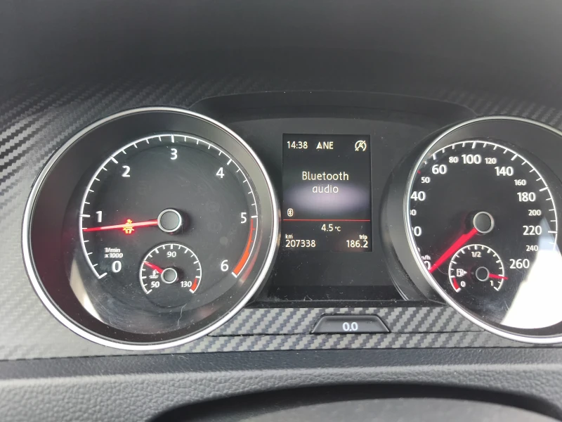 VW Golf 7 RLINE HIGHLINE 1.6, снимка 10 - Автомобили и джипове - 53054128
