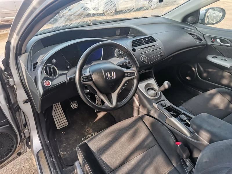 Honda Civic 2.2, снимка 4 - Автомобили и джипове - 41987591